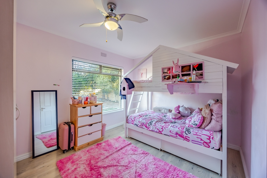4 Bedroom Property for Sale in Flamingo Vlei Western Cape